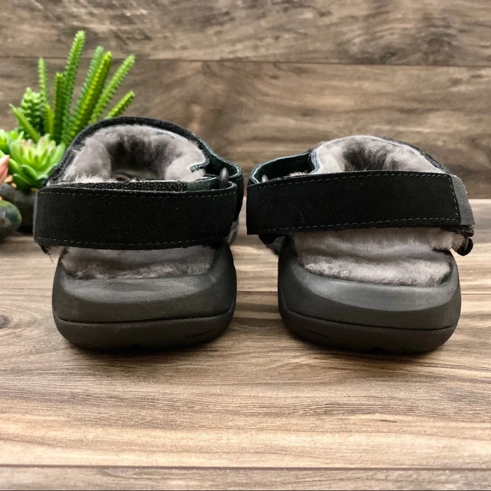 NIB Teva Hurricane Shearling Lined Sport Sandal
